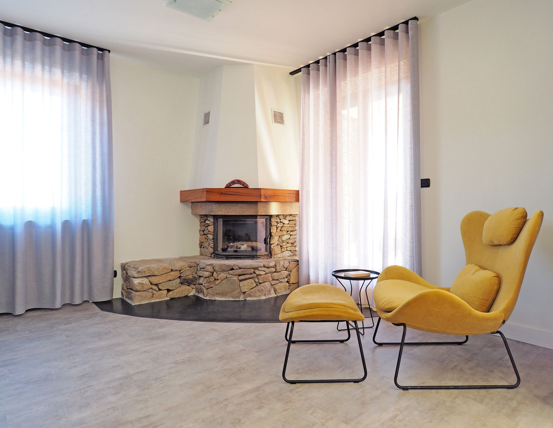 Realizzazioni 28 arredo living atrium none 22